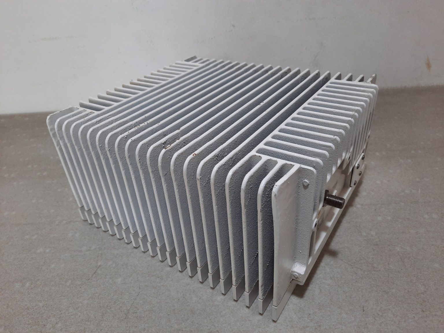 BUC 8 Watts Ku-Band F-type NJT5018F – [KAS]